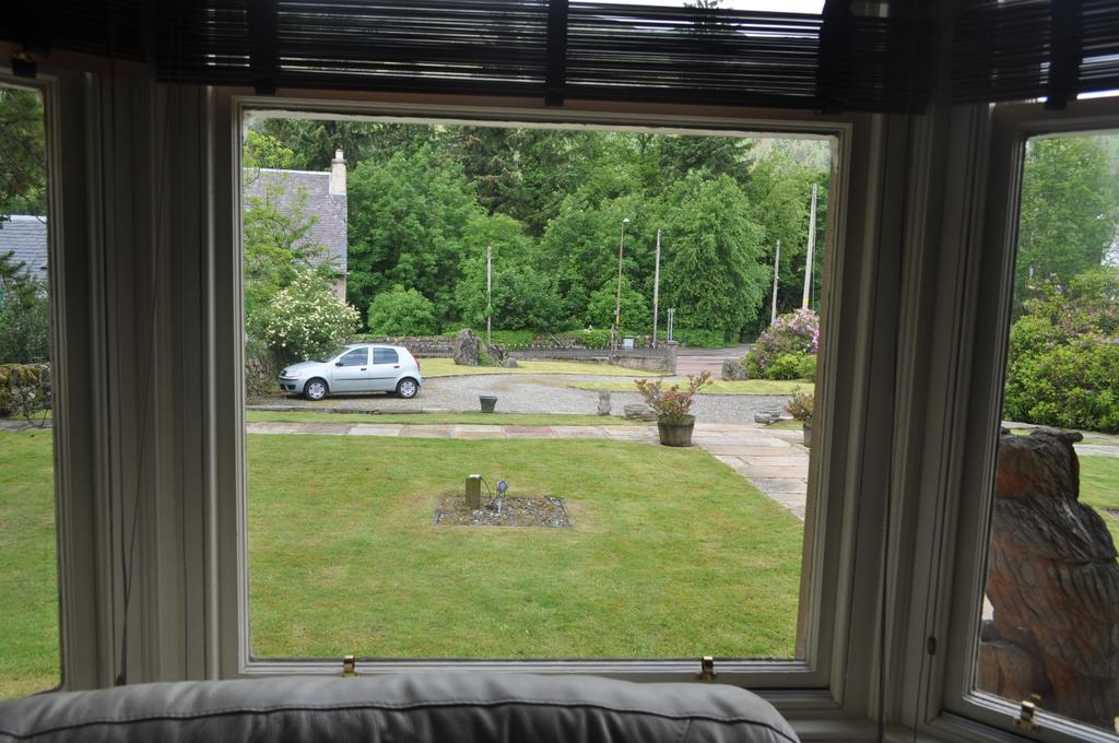 Airlie House Self Catering Vila Strathyre Quarto foto