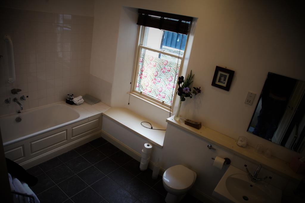 Airlie House Self Catering Vila Strathyre Exterior foto