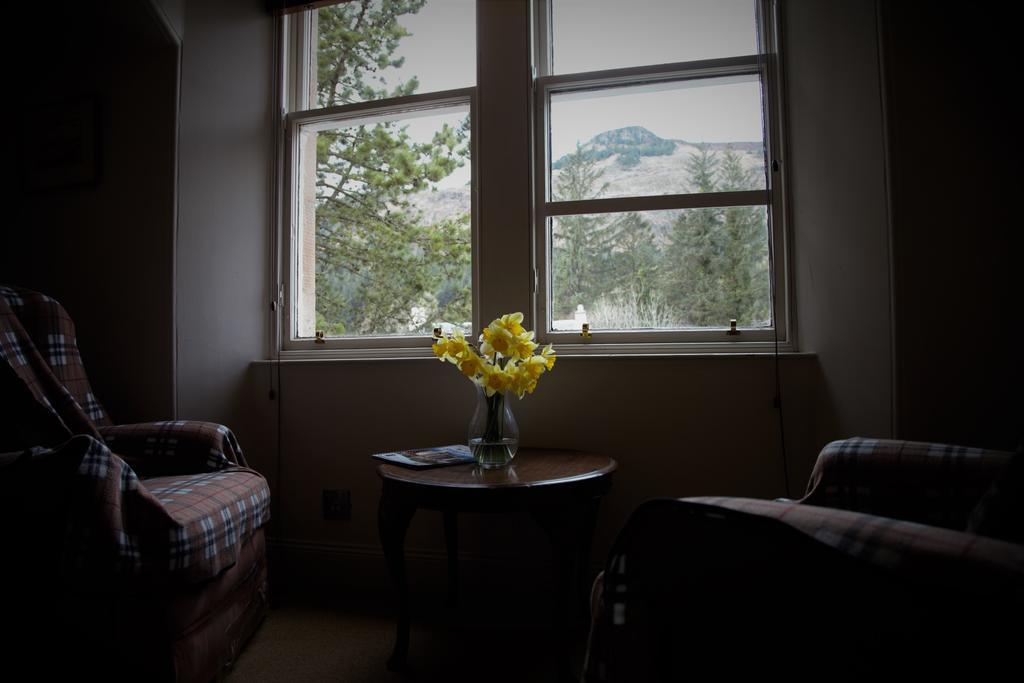 Airlie House Self Catering Vila Strathyre Exterior foto